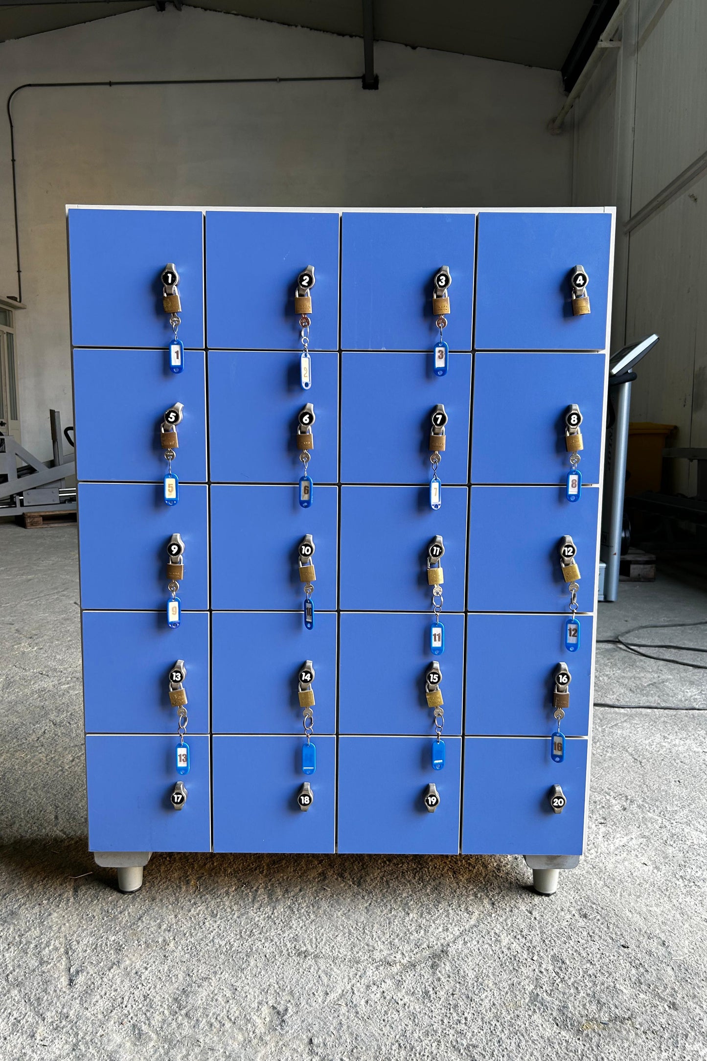 ARMADIETTO 20 scomparti