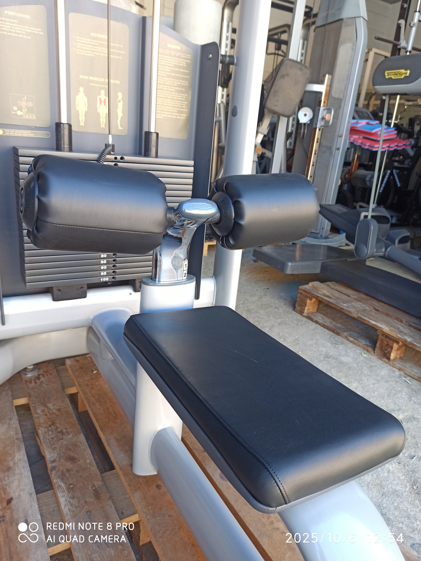Technogym LAT MACHINE Selection