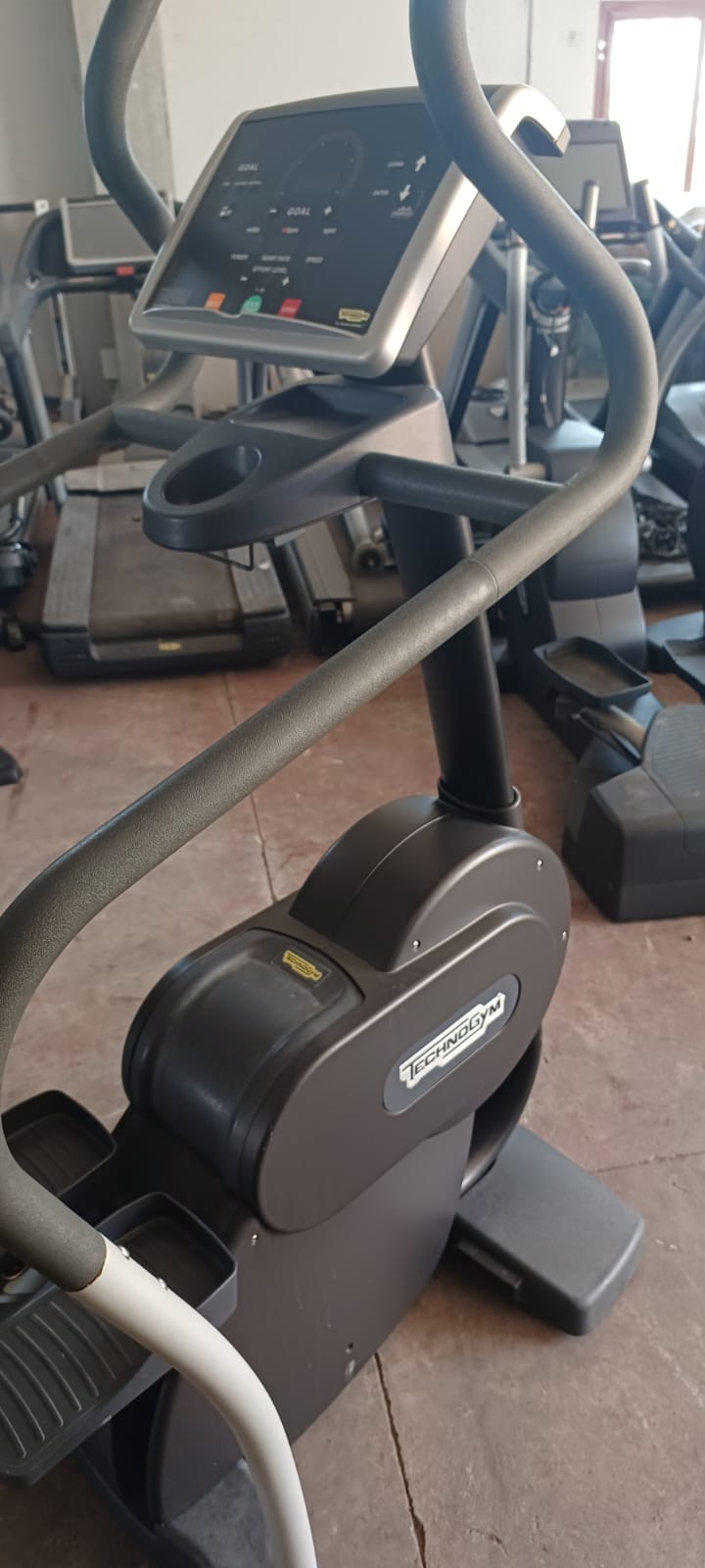 Technogym STEP Excite 700 Led black