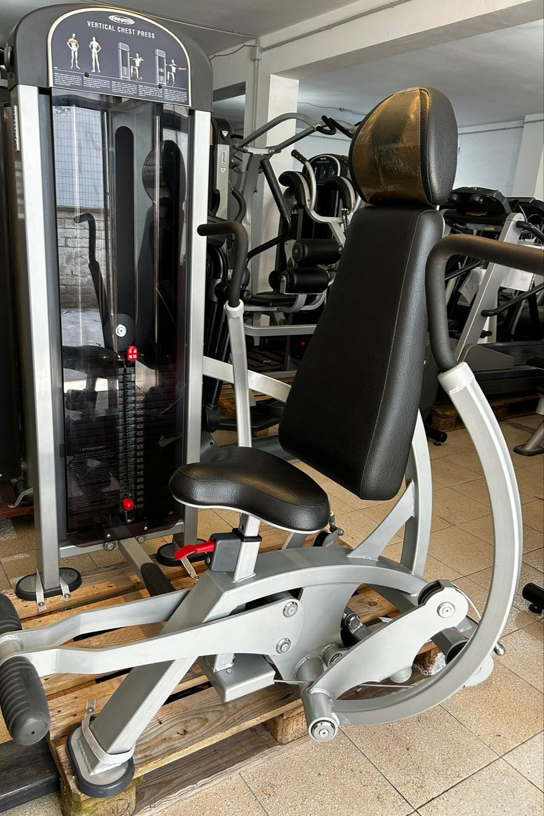 VERTICAL CHEST PRESS X Pression