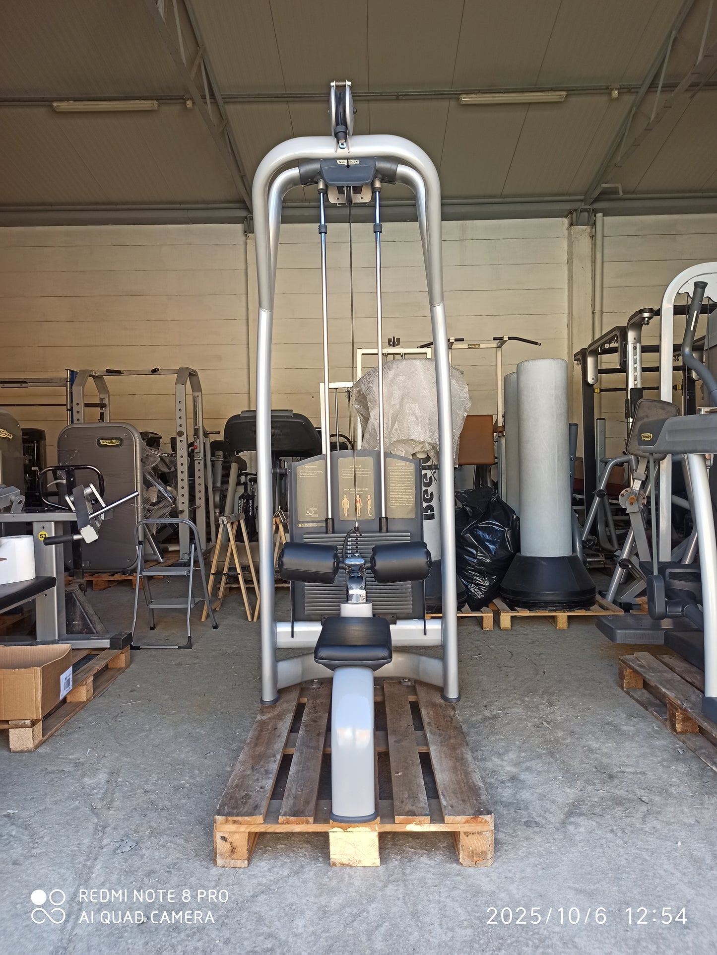 Technogym LAT MACHINE Selection
