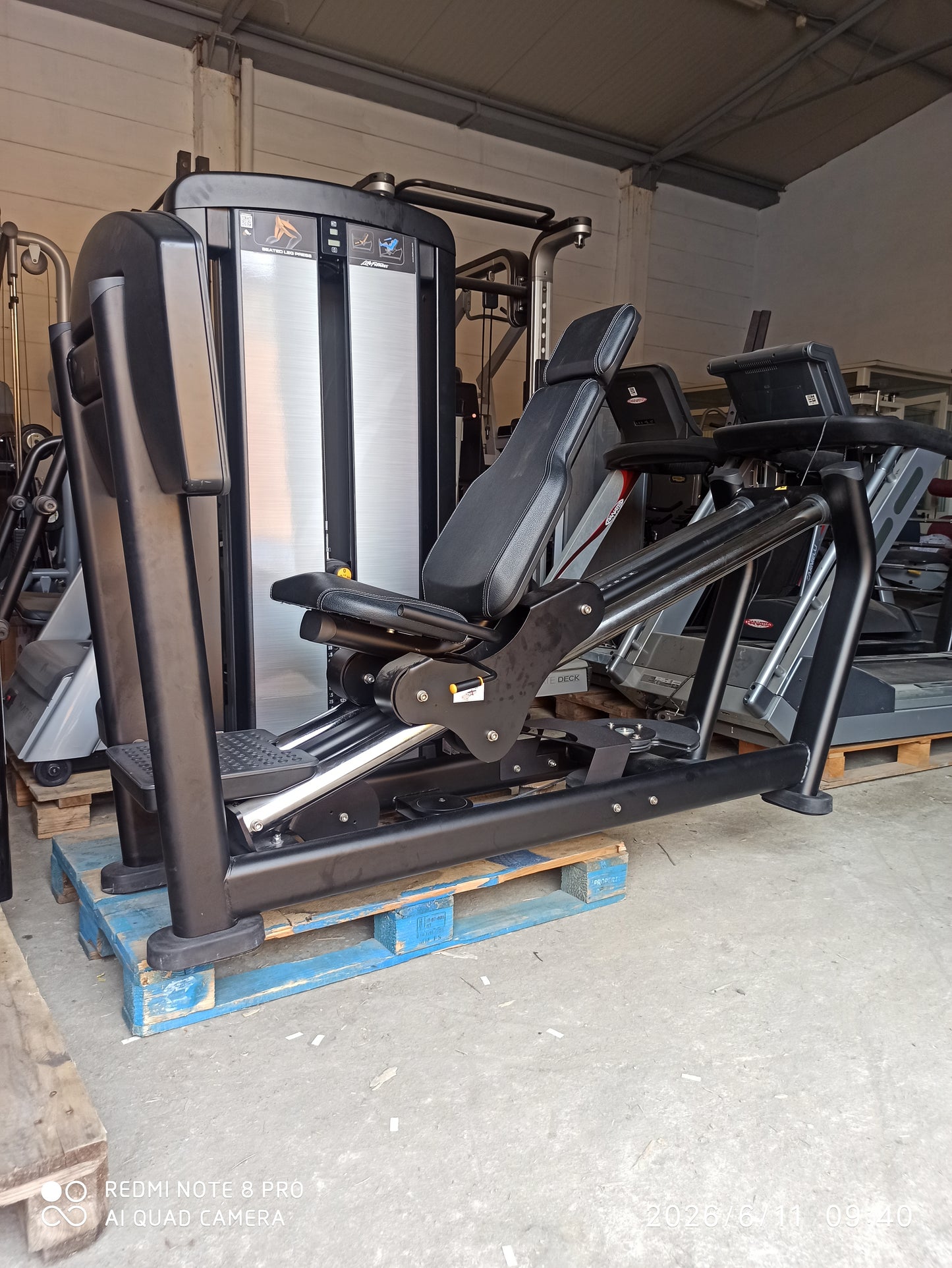 Life Fitness SEATED LEG PRESS Insignia